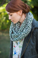 Maurits Cowl | Knitting Pattern by Andrea Rangel